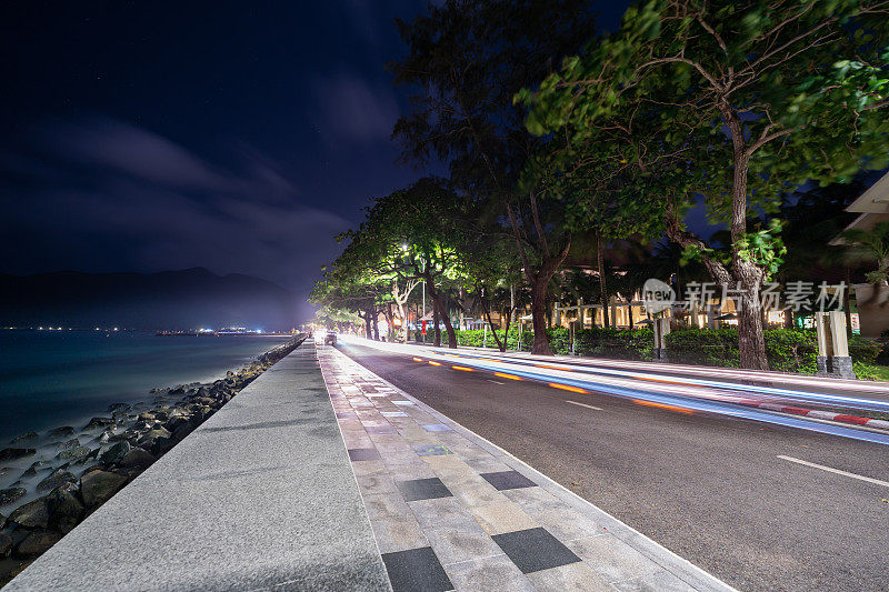 Con Son镇的夜景。孔岛是越南南部著名的旅游胜地之一
